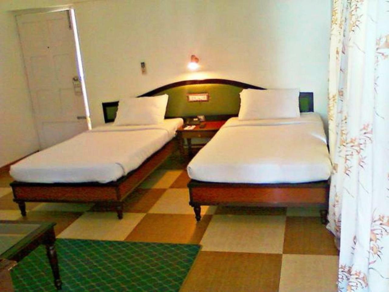 Kappad Beach Resort Chemancheri Extérieur photo