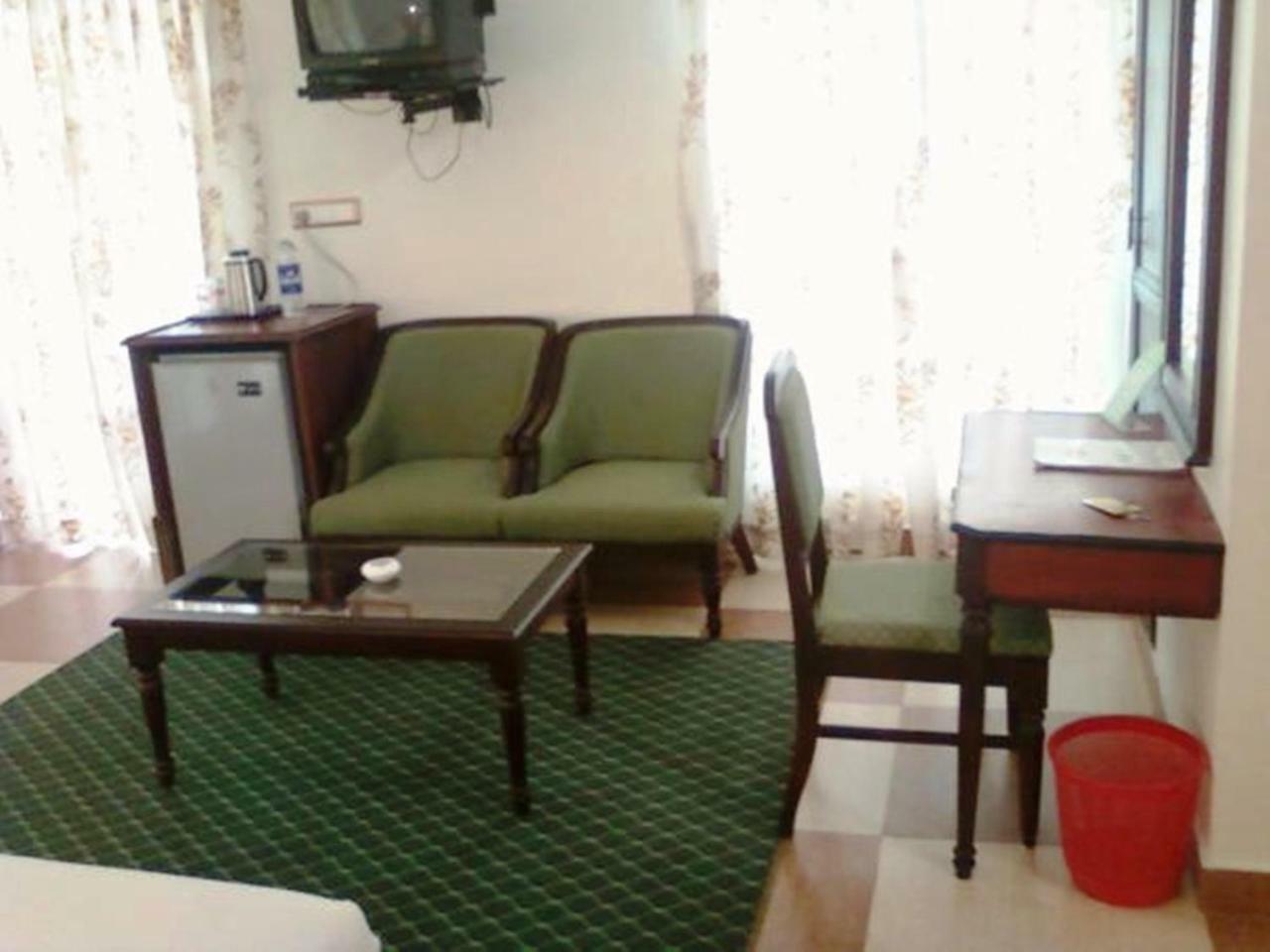 Kappad Beach Resort Chemancheri Extérieur photo