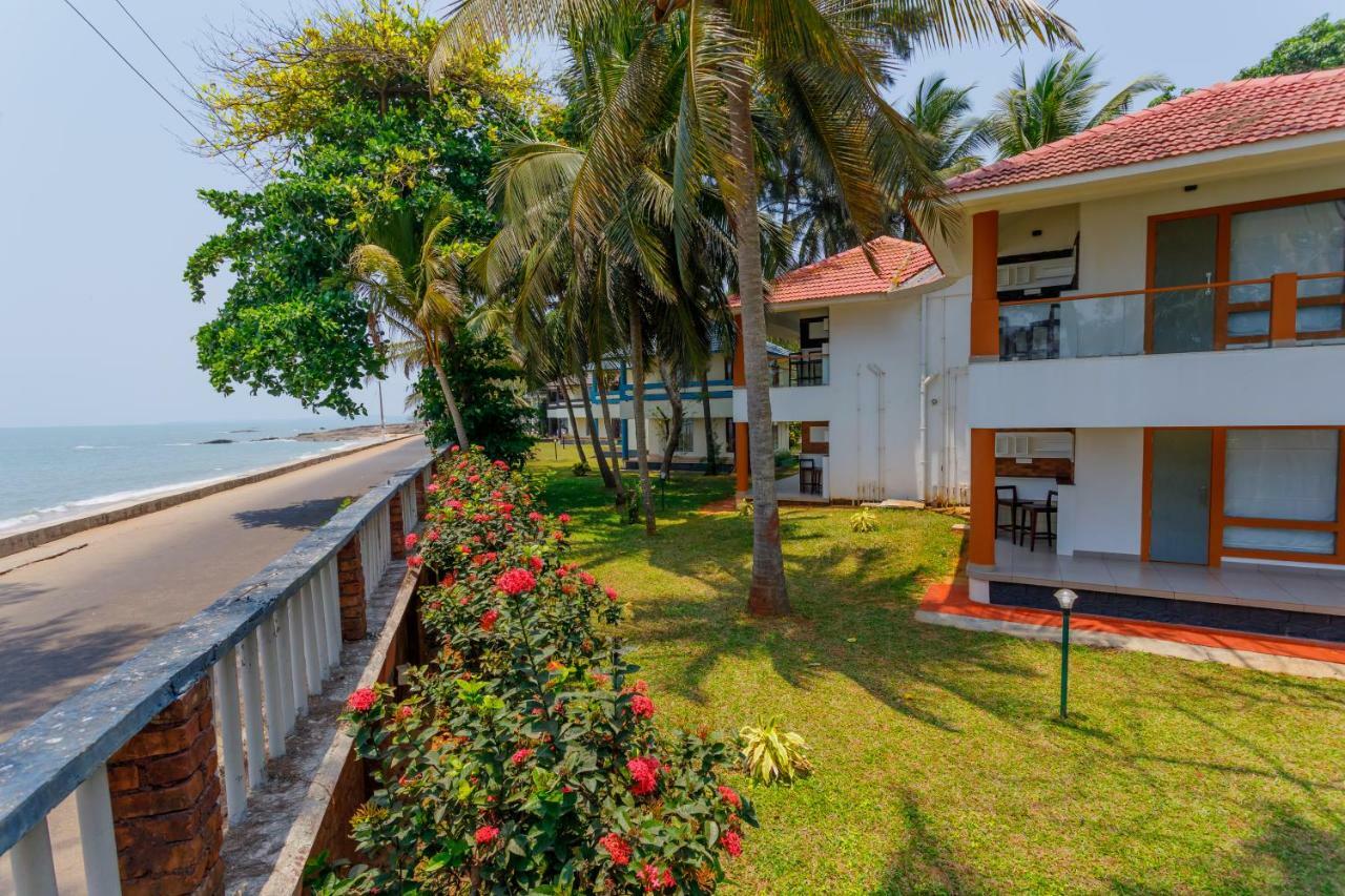 Kappad Beach Resort Chemancheri Extérieur photo